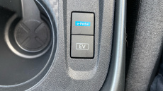 Nissan Juke 1.6 Hybrid N-Connecta 5dr Auto Hybrid Hatchback